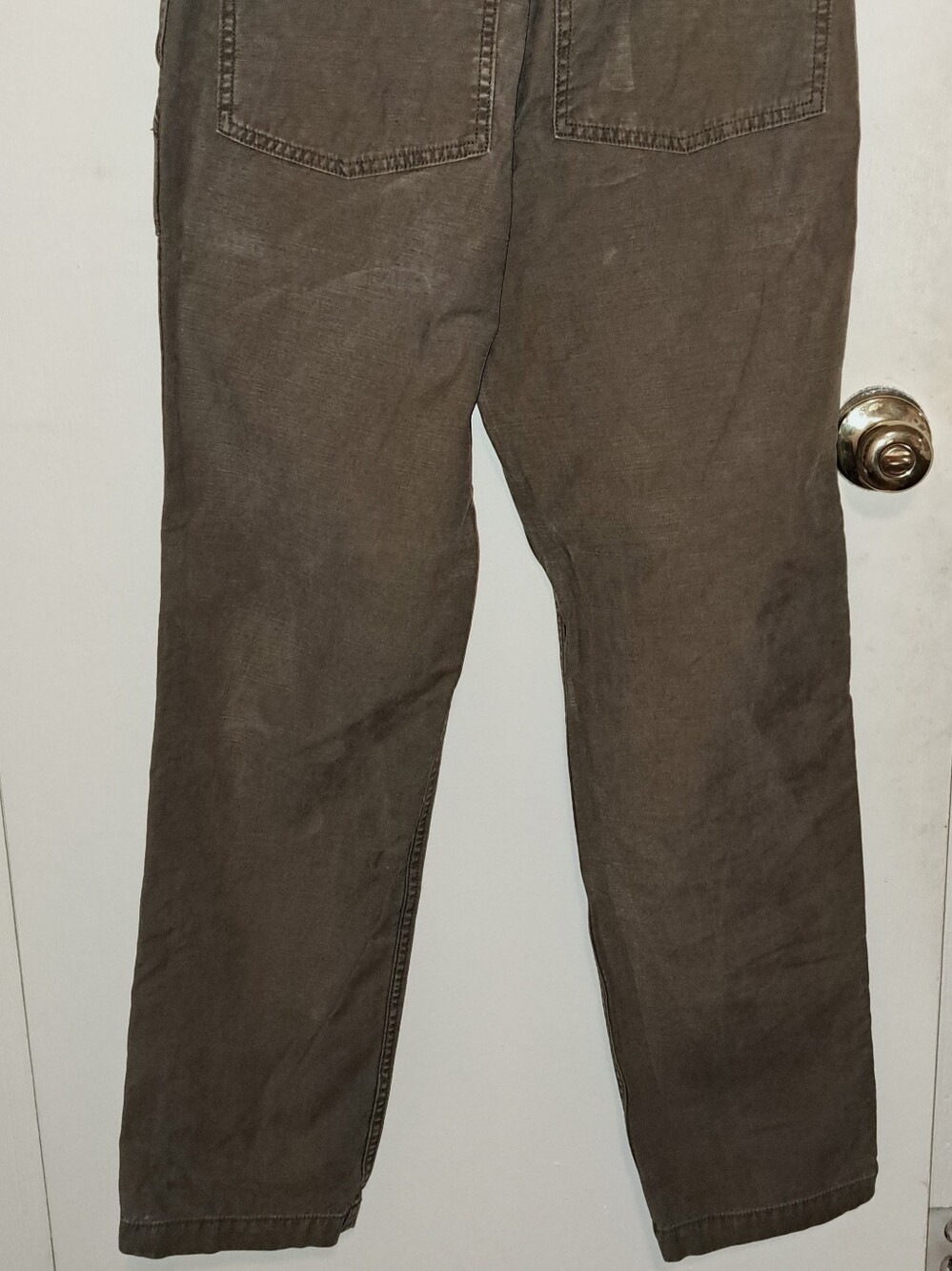 Imogene & Willie Cargo Pants in Olive Green - Picture 4 of 5